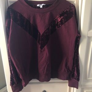 BOGO 🔥 Sweatshirt